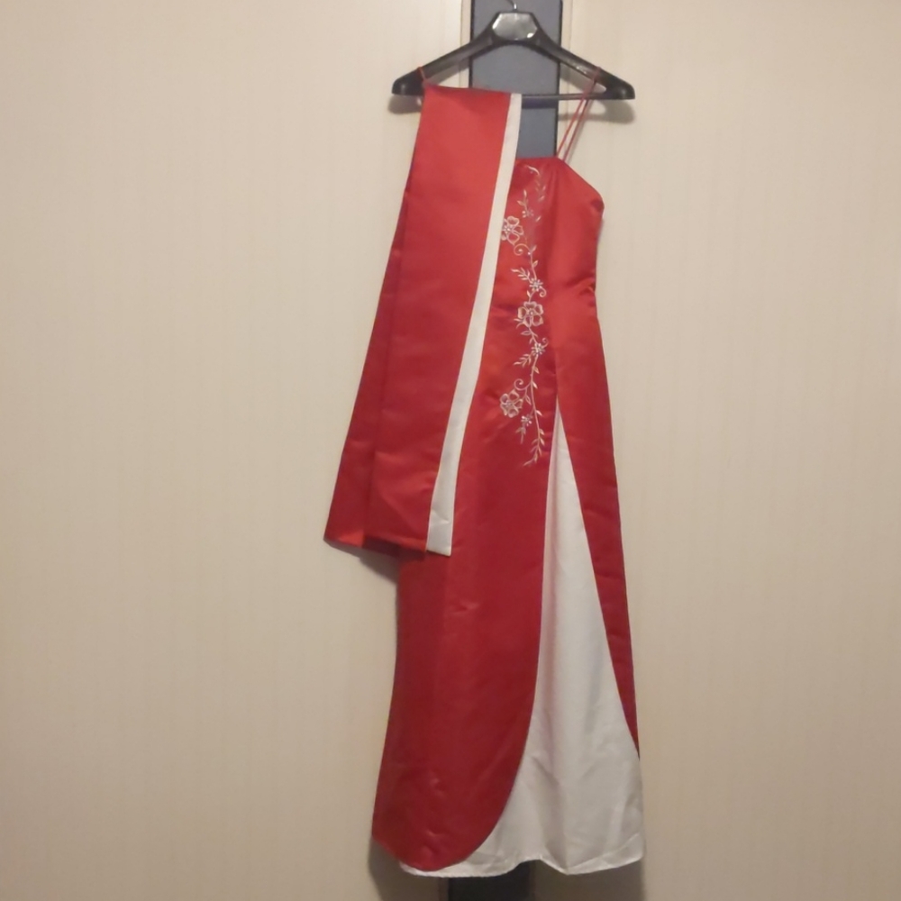 Prom Dress - Picture 7 of 7
